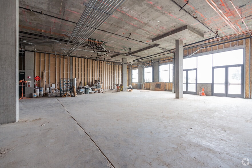 More Photos Of 600 El Camino Real, Belmont Storefront Retail Office For Sale