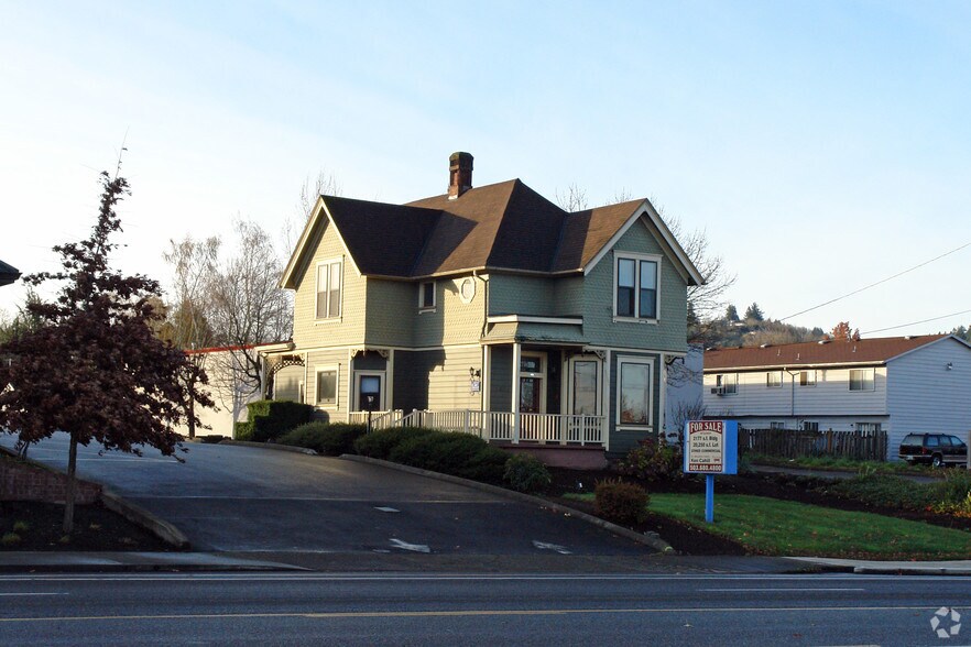 More Photos Of 1304 E Powell Blvd, Gresham Storefront Retail Office For Sale