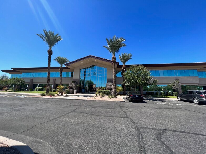 More Photos Of 3930 E Ray Rd, Phoenix Coworking Space