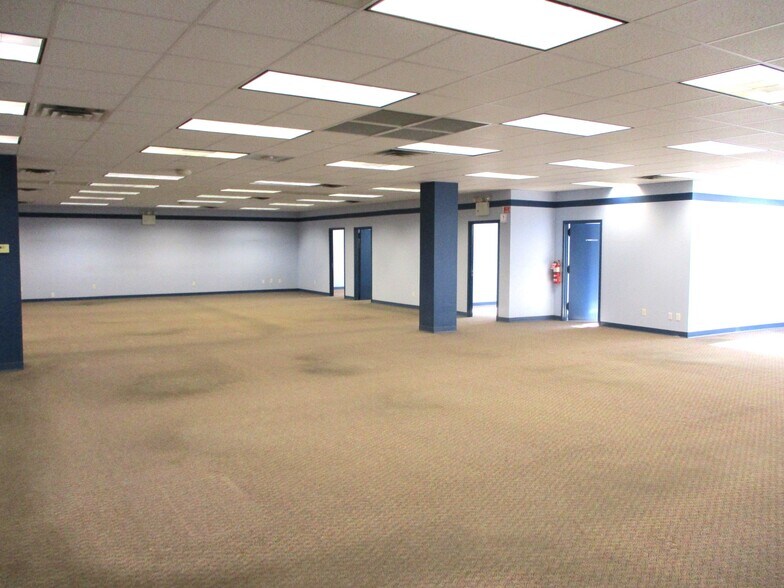 More Photos Of 501 Ditmas Ave, Brooklyn General Retail For Sale
