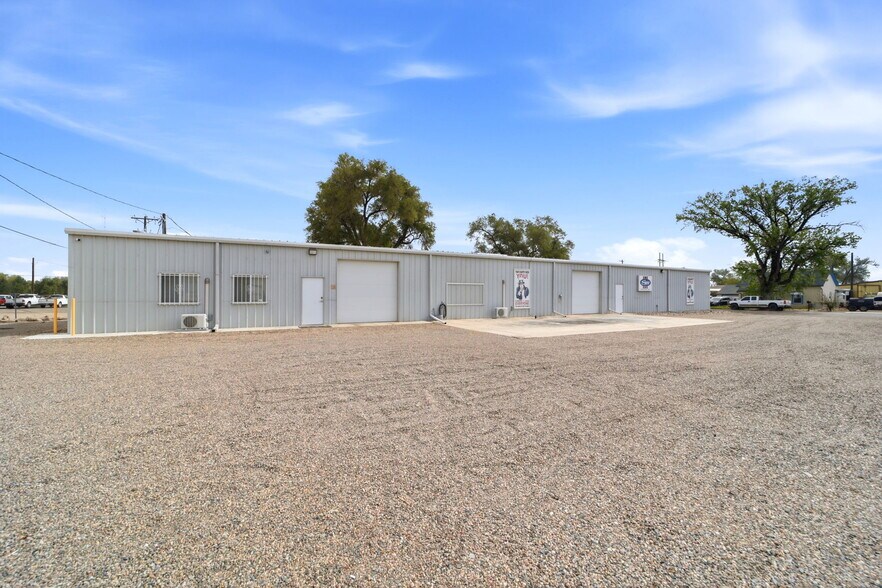 More Photos Of 114 5th St, Fowler Industrial For Lease