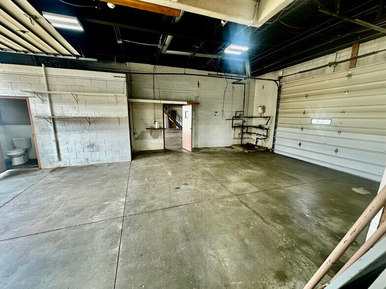 More Photos Of 3470 Gilchrist Rd, Mogadore Warehouse For Sale