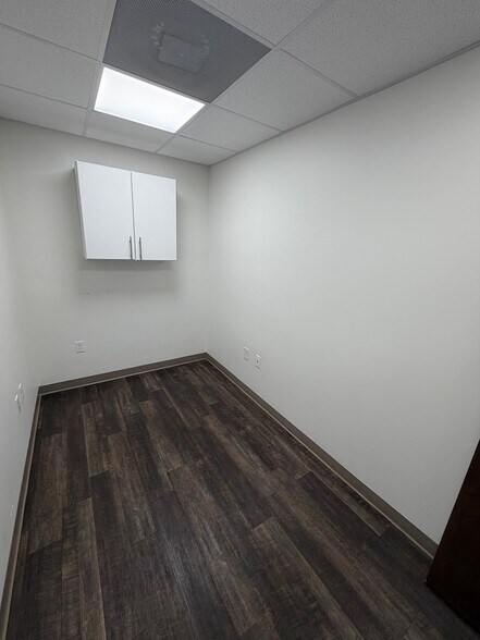 More Photos Of 200 Medical Care Way, Dothan Medical For Lease