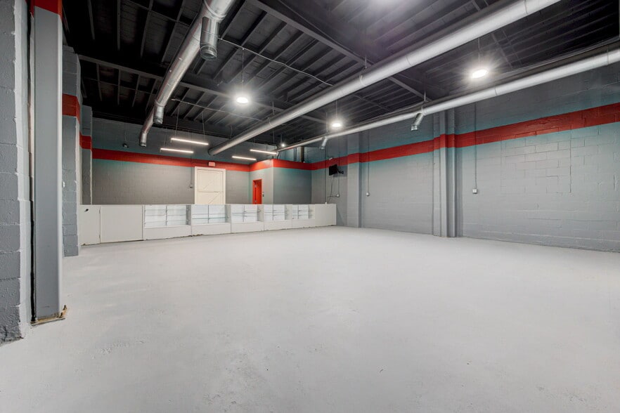 More Photos Of 3121 N Pennsylvania Ave, Oklahoma City Storefront Retail Office For Sale