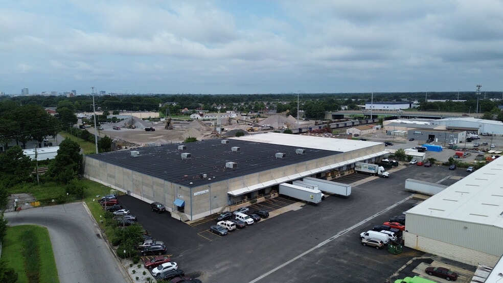 More Photos Of 3440 Trant Ave, Norfolk Distribution For Lease