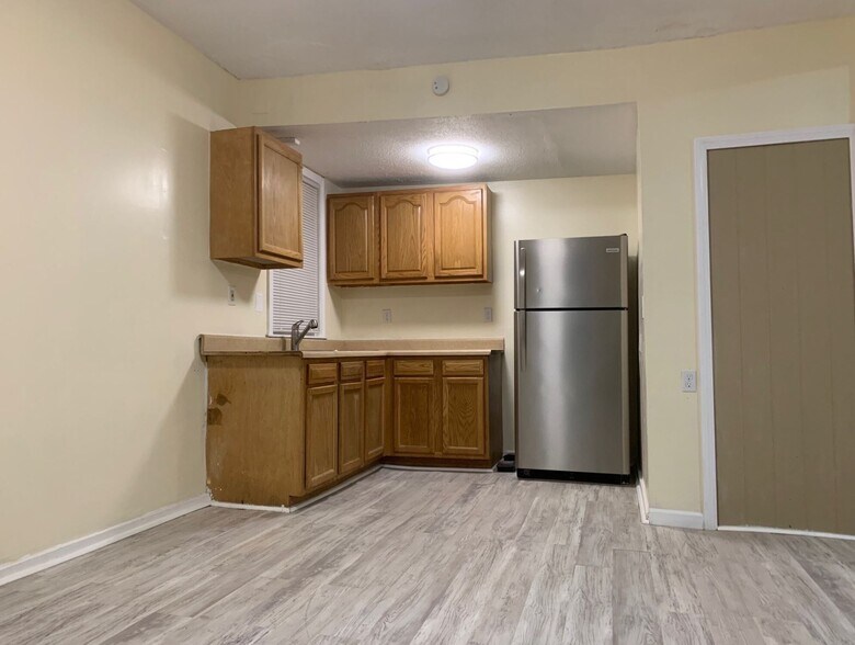 More Photos Of 134 Chestnut Ave, Waterbury Apartments For Sale
