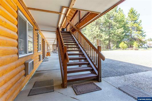 More Photos Of 179 S Mill St, Sumpter Hotel For Sale