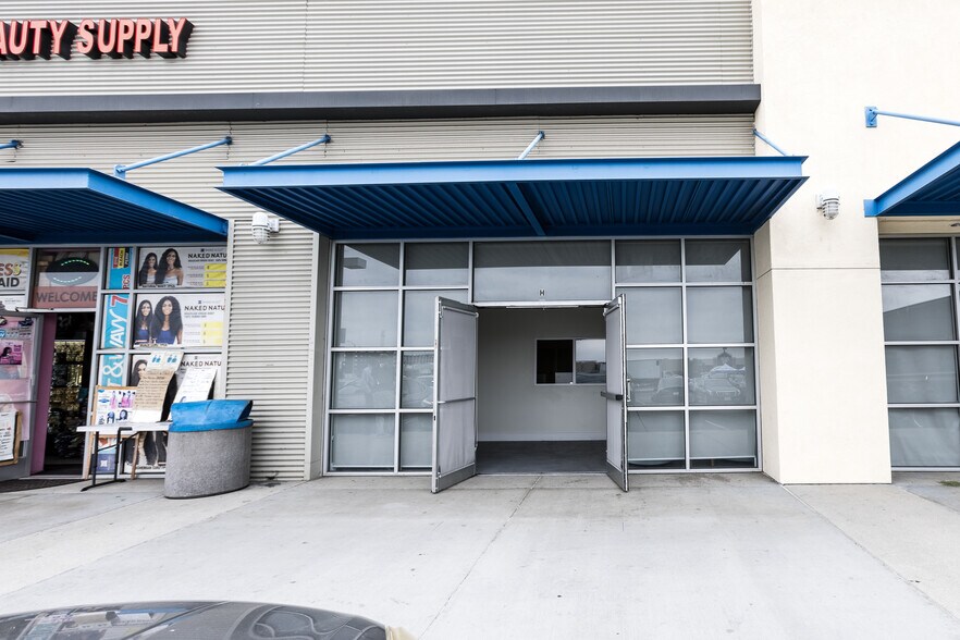 More Photos Of 2851 W 120th St, Hawthorne Storefront For Lease