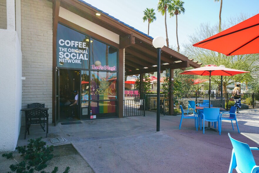 More Photos Of 2825 E Tahquitz Canyon Way, Palm Springs Medical For Sale