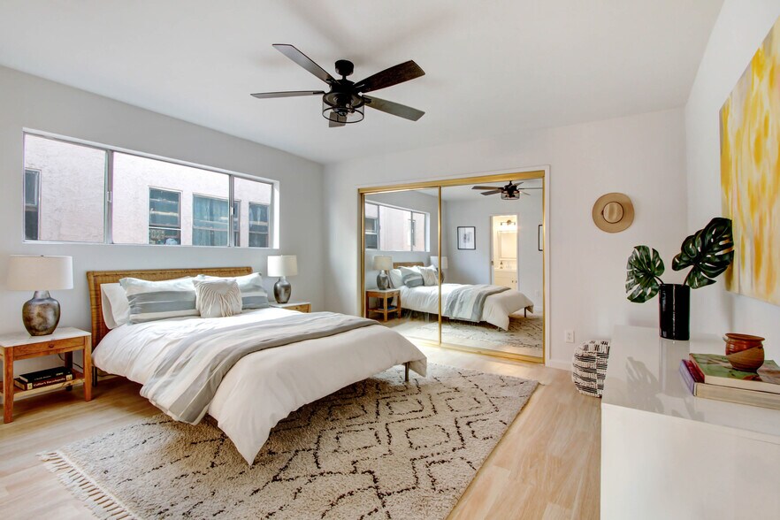 More Photos Of 1045 N Ardmore Ave, Los Angeles Apartments For Sale