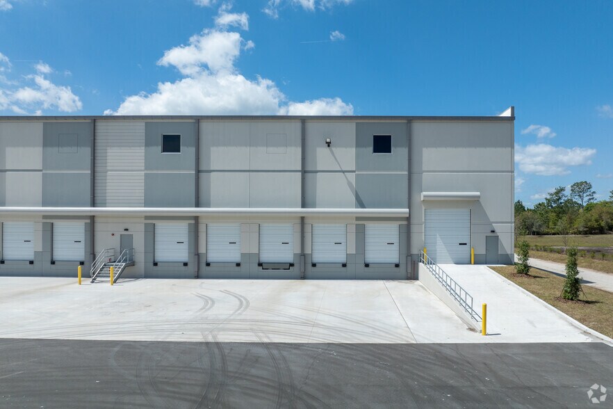 More Photos Of 9395 Pritchard Rd, Jacksonville Warehouse For Sale