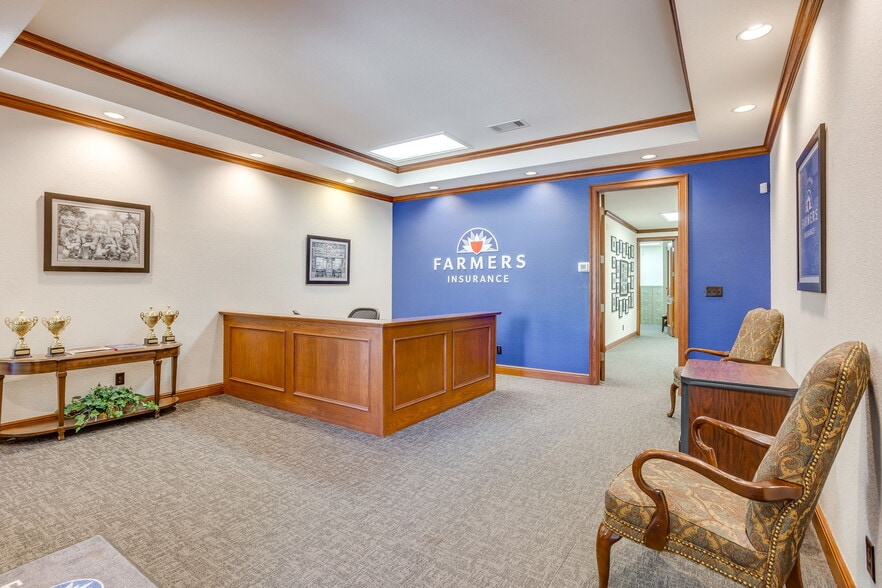 More Photos Of 4201 Gateway Dr, Colleyville Office For Sale
