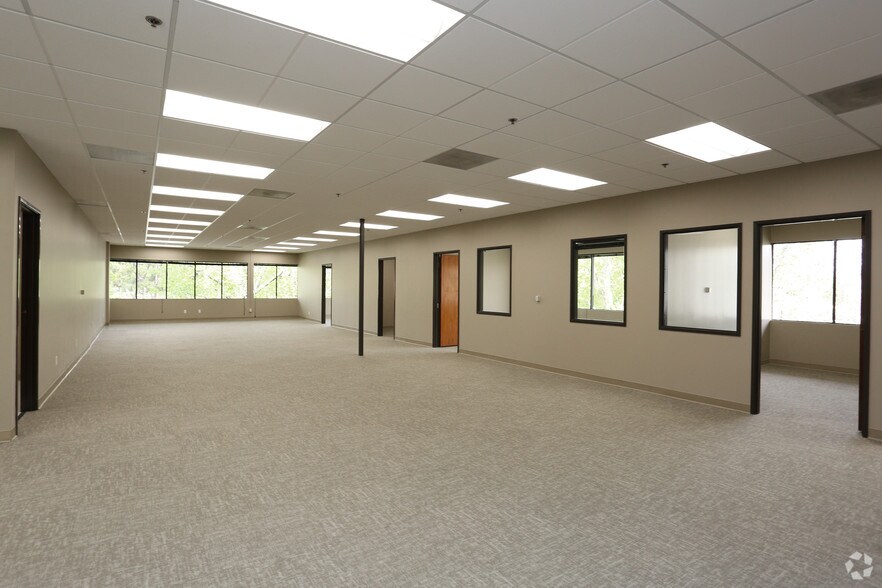 More Photos Of 5500 Ming Ave, Bakersfield Medical For Lease