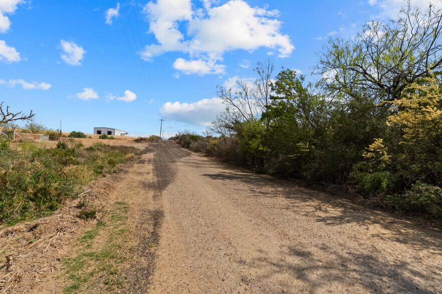 More Photos Of 961 El Pico Rd, Laredo Land For Sale