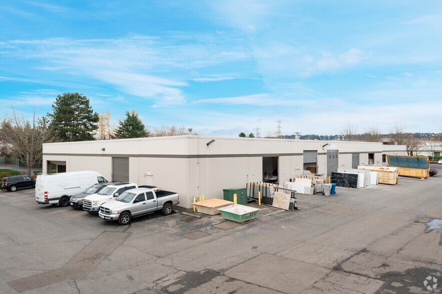 More Photos Of 22441-22477 72nd Ave S, Kent Warehouse For Lease