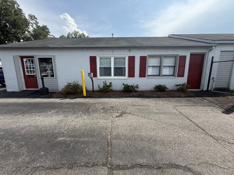 Primary Photo Of 1202 N Barkley Rd, Statesville Self Storage For Lease