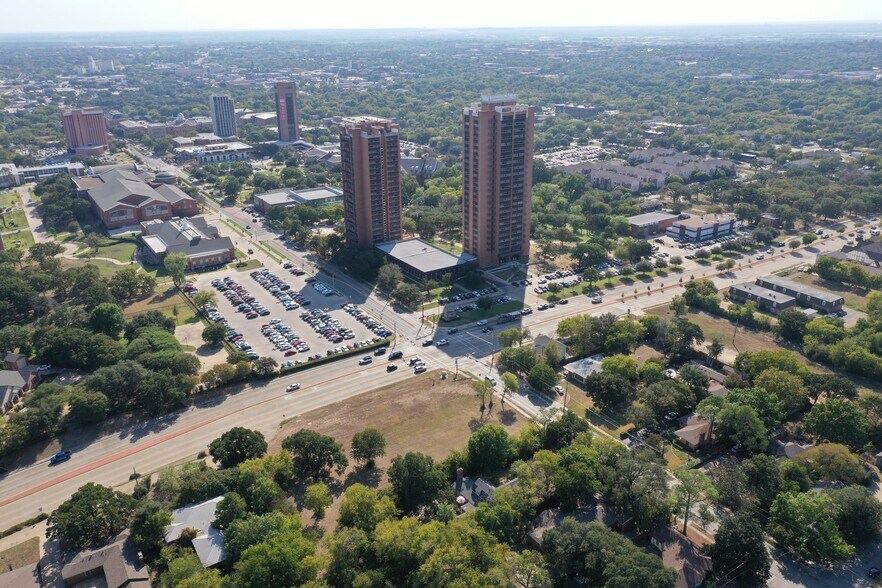 More Photos Of 1804-1814 N Bell Ave, Denton Land For Sale