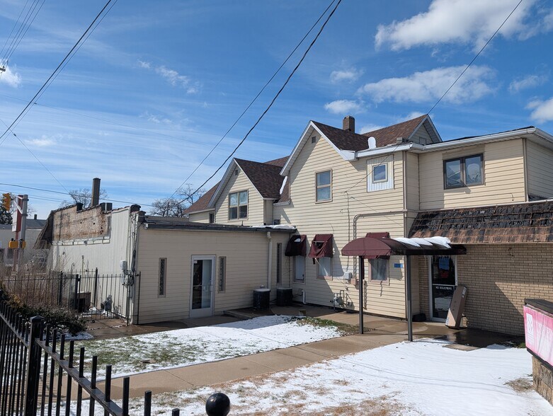 More Photos Of 1416-1418 Franklin St, Michigan City Storefront Retail Residential For Sale