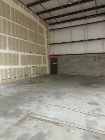 More Photos Of 161 Commerce Rd, Boynton Beach Warehouse For Sale