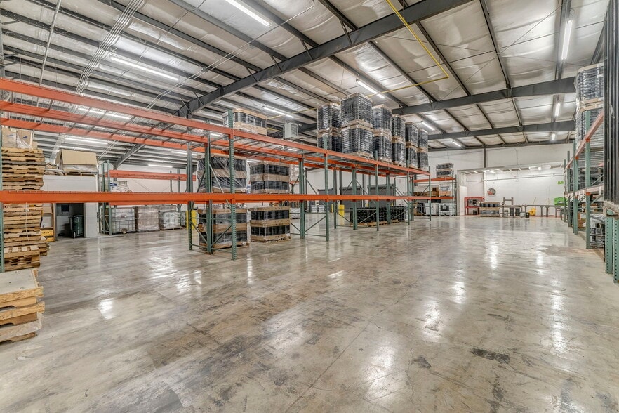 More Photos Of 3239 S Dixie Hwy, Dalton Industrial For Sale
