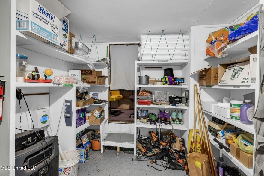 More Photos Of 6238 MS-198, Lucedale Specialty For Sale