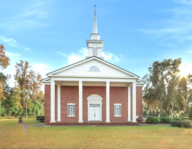 More Photos Of 309 Tibet Ave, Savannah Specialty For Sale