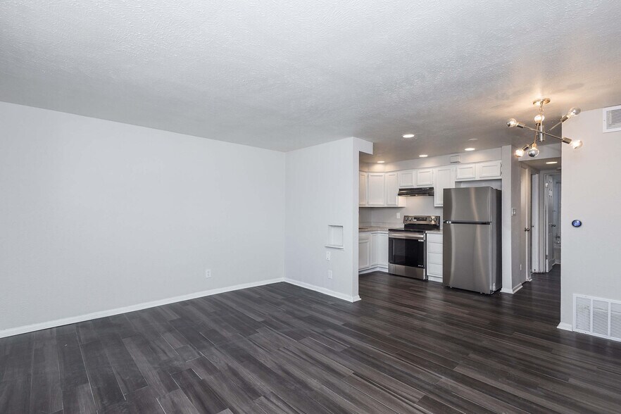 More Photos Of 651 29th St, Denver Apartments For Sale