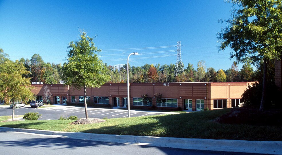 More Photos Of 9129 MONROE Rd, Charlotte Unknown For Lease