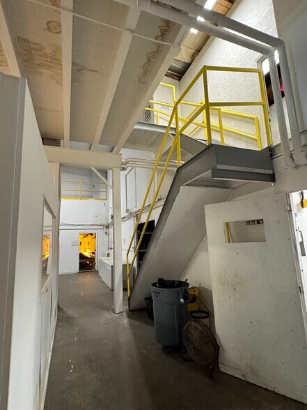 More Photos Of 57 Conant Rd, Turner Industrial For Sale