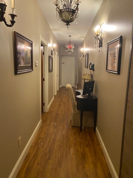 More Photos Of 1232 Johnson Ferry Rd, Marietta Medical For Lease