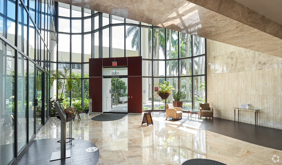 More Photos Of 3300 Pga Blvd, Palm Beach Gardens Office For Lease