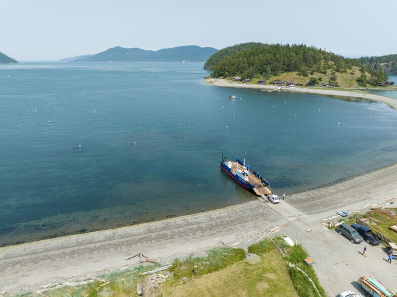 More Photos Of 1909 Skyline Way, Anacortes Marina For Sale
