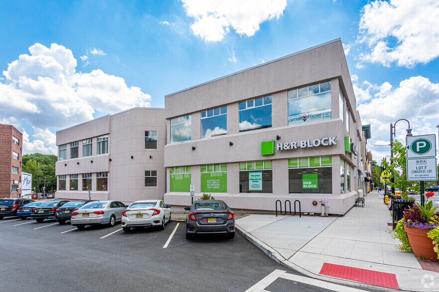 More Photos Of 299 Glenwood Ave, Bloomfield Coworking Space