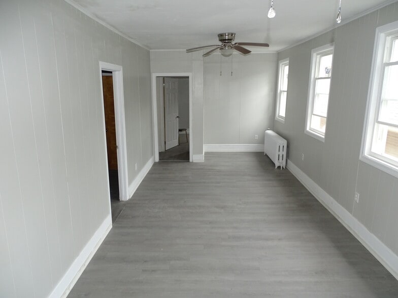 More Photos Of 519 Rock St, Shamokin Storefront Retail Residential For Sale