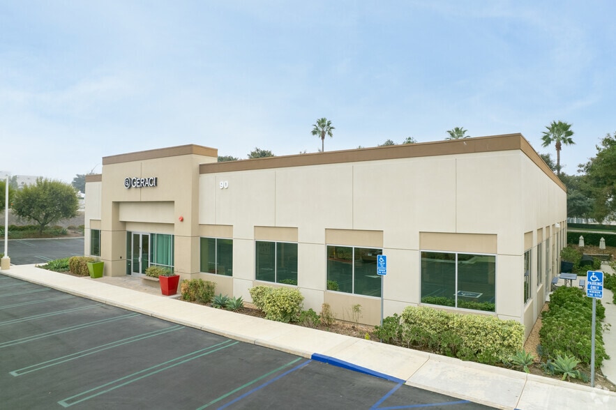 More Photos Of 108 Discovery, Irvine Office For Sale