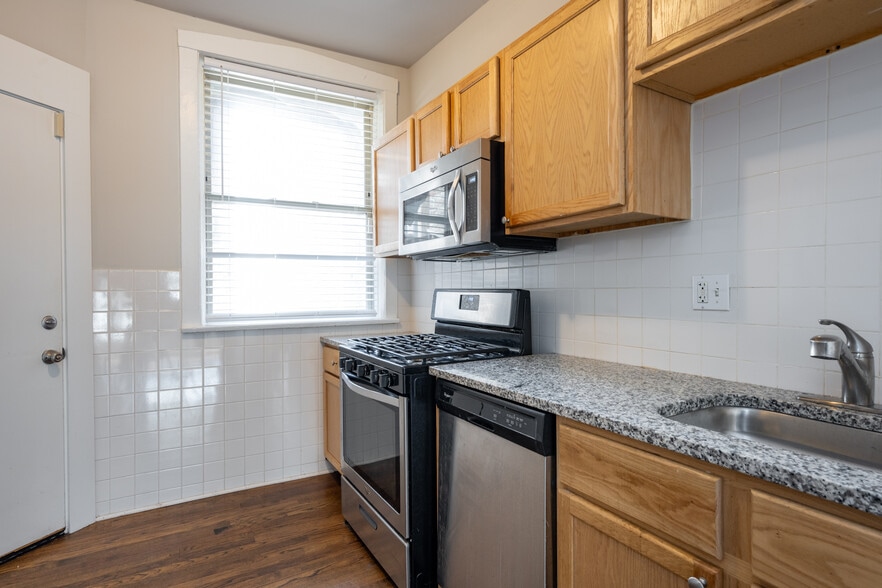 More Photos Of 5235-5245 S Drexel Ave, Chicago Apartments For Sale