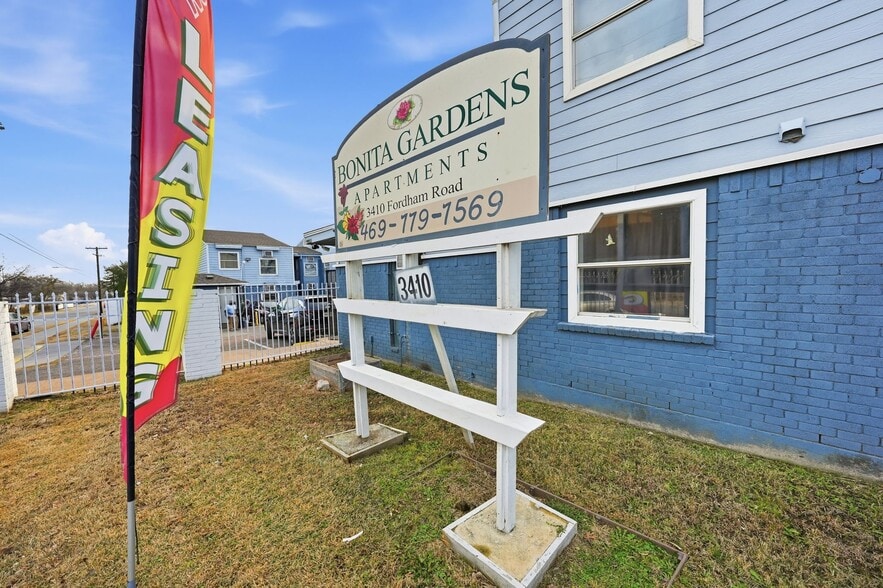 More Photos Of 3410 Fordham Rd, Dallas Apartments For Sale
