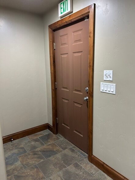 More Photos Of 750 W Quinn Rd, Pocatello Medical For Sale