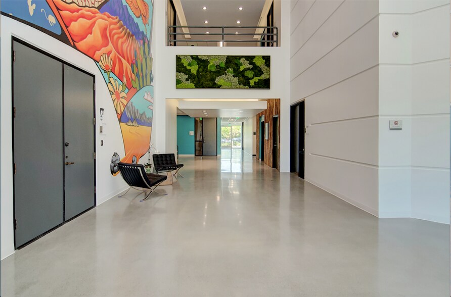 More Photos Of 3 Corporate Park, Irvine Office For Lease