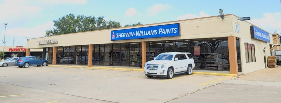 More Photos Of 504 FM-1092, Stafford Unknown For Lease