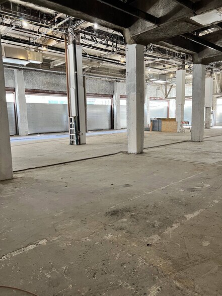 More Photos Of 601 S Broadway, Los Angeles Apartments For Lease