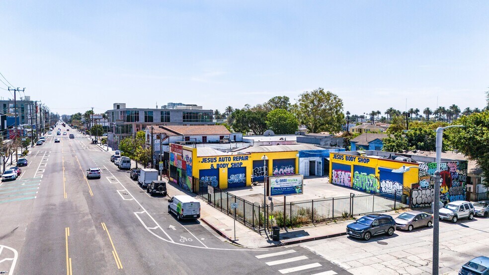 More Photos Of 5278 Adams Blvd, Los Angeles Auto Repair For Sale