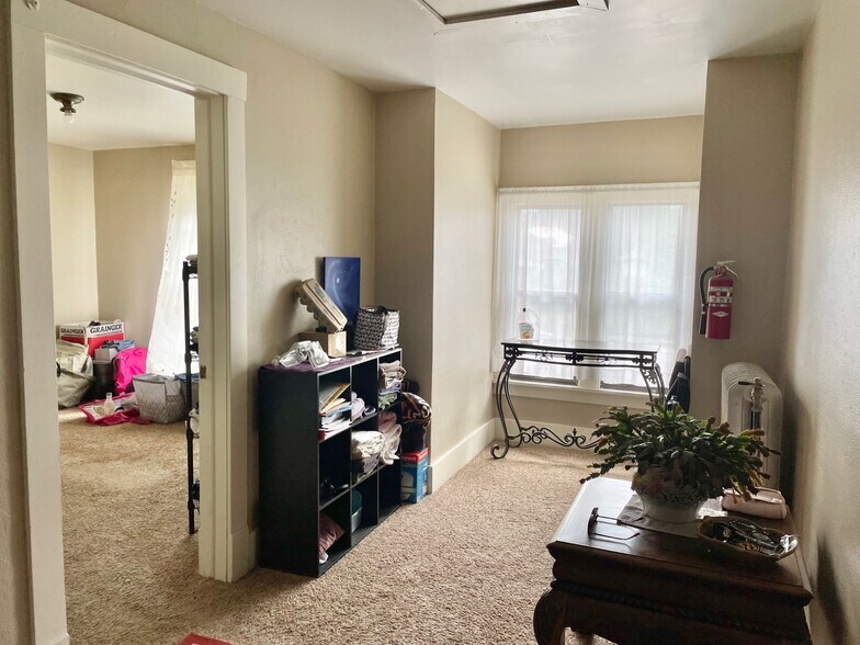 More Photos Of 710 Cedar Ave, Kemmerer Apartments For Sale