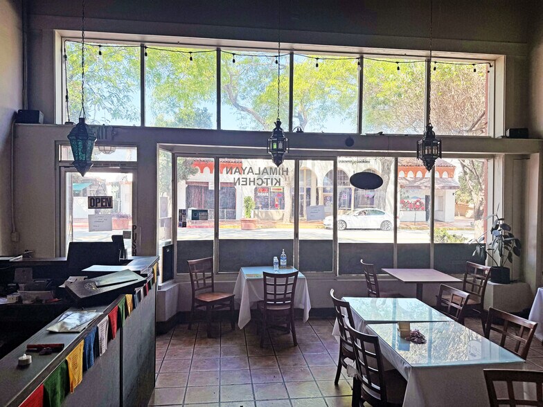 More Photos Of 431 State St, Santa Barbara Restaurant For Sale
