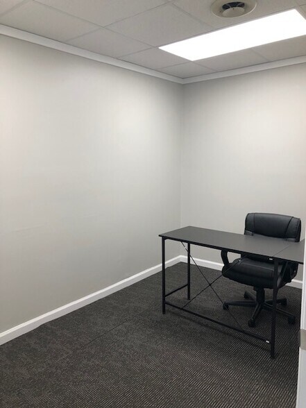 More Photos Of 507 New Bridge St, Jacksonville Office For Lease