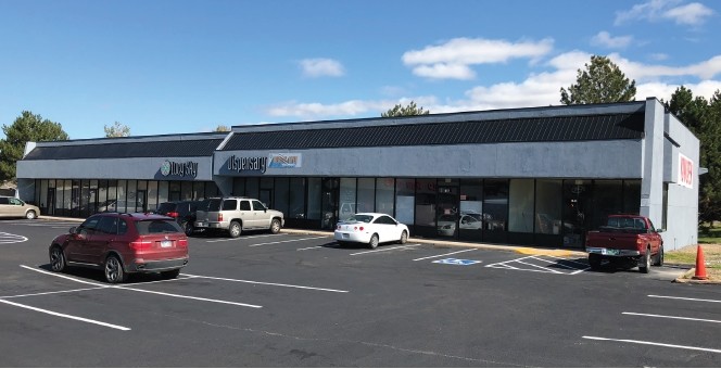 Primary Photo Of 3480 S Galena St, Denver Bar For Lease