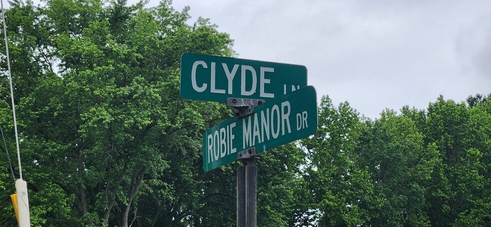More Photos Of Robie Drive / Bensville Road Rd @ Robie Manor, White Plains Land For Sale