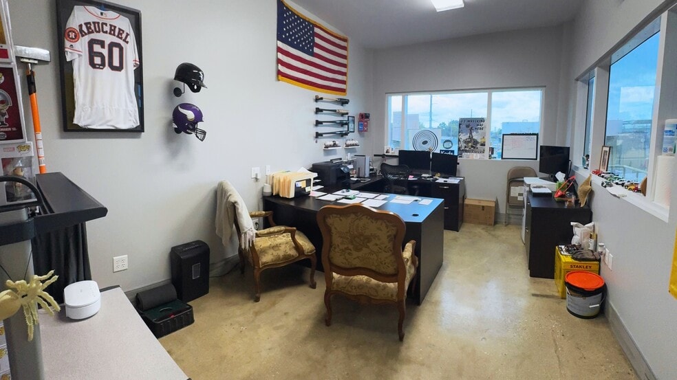 More Photos Of 8600 NW 36th Ave, Miami Manufacturing For Lease