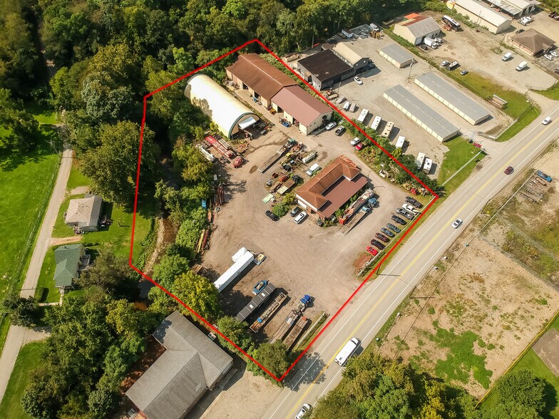 More Photos Of 740 Greensburg Rd, New Kensington Warehouse For Lease