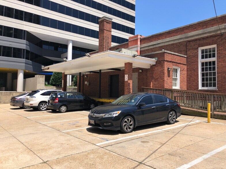 More Photos Of 8412 Georgia Ave, Silver Spring Freestanding For Sale